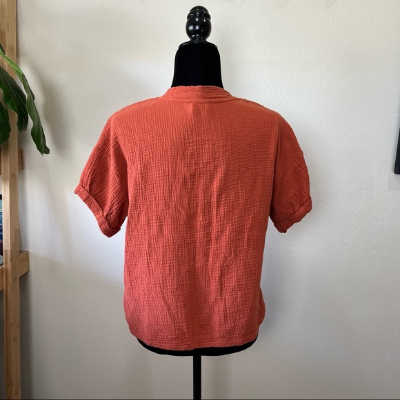 Nation Brand Top Size M, Orange Colored, Light Weight, Super Soft Material - Picture 2 of 5